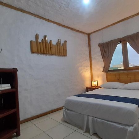 Mamma Mia Bed & Breakfast Mancora Bagian luar foto