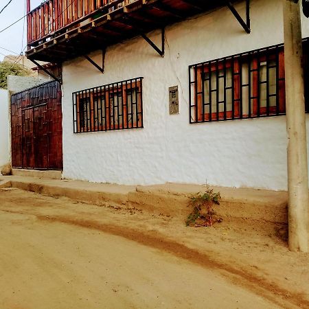 Mamma Mia Bed & Breakfast Mancora Bagian luar foto