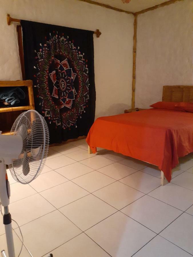 Mamma Mia Bed & Breakfast Mancora Bagian luar foto